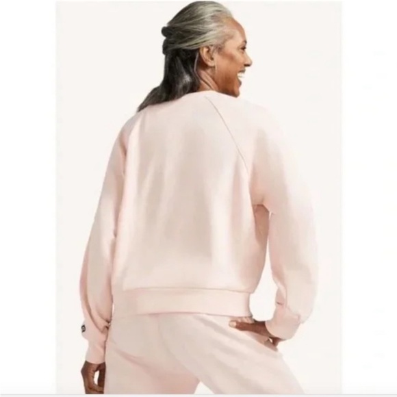 Peloton Pink Breast Care Awareness Sweater Size Med New - Picture 4 of 11